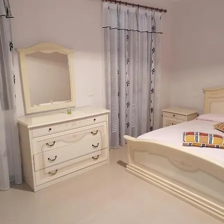 Iliria Villa *